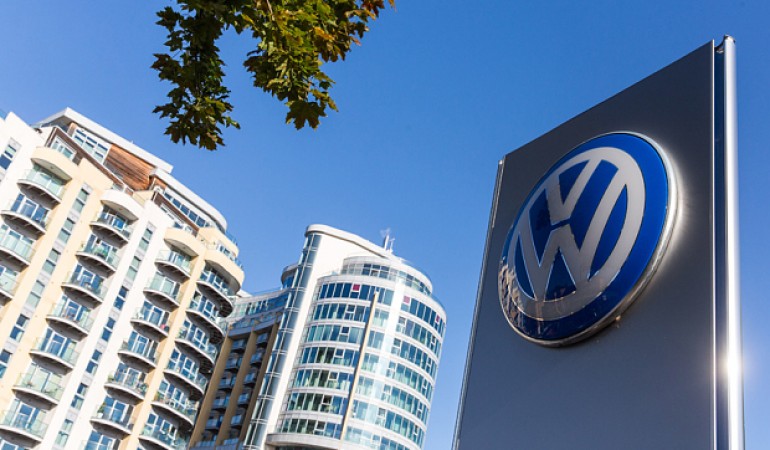 VW CEO KO